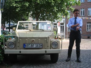 Frank Boese mit VW 181 in Kaiserswerth